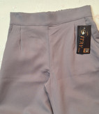 جلو شلوار کمری وساسون داره